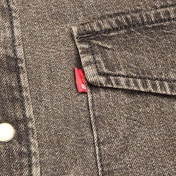 🔸️NWT Levi's Black Ultimate Snap Buttoned Western Long Sleeve Top Large - Picture 8 of 12